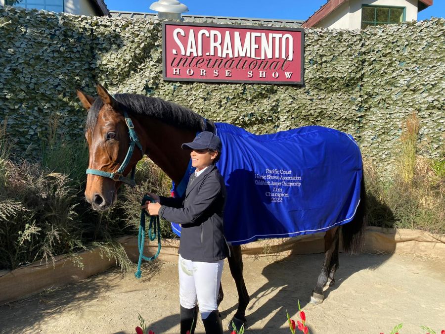 بطولة منظمة الساحل الغربي للفروسية للفارس العكي محمد هشام شافعي